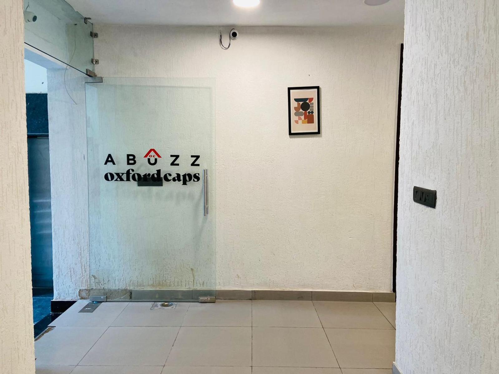 Abuzz Oxfordcaps Imperial Heights Mussoorie Dehradun Hostel Buitenkant foto